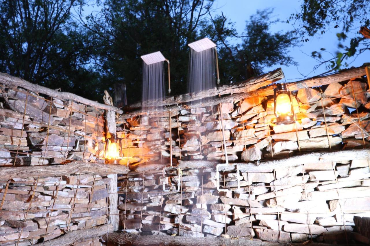 טזאנין Sable Creek Safari Lodge מראה חיצוני תמונה